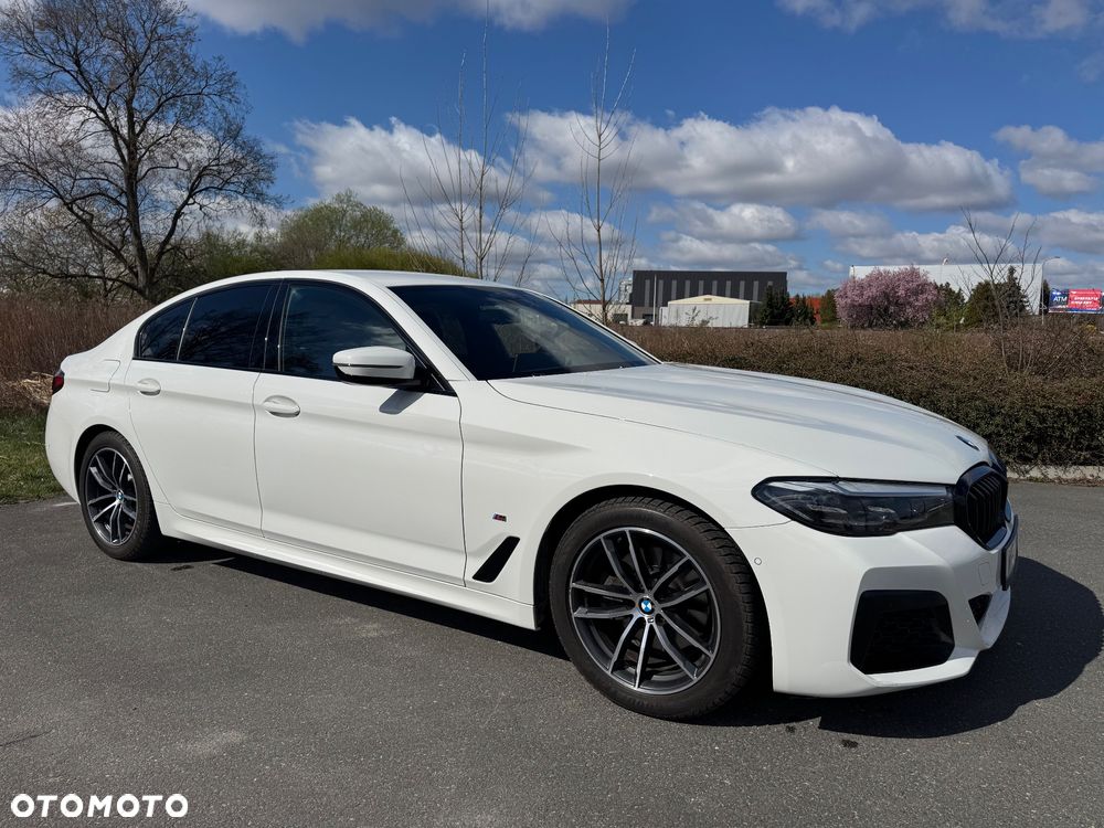 BMW Seria 5 520d xDrive mHEV M Sport sport - 3