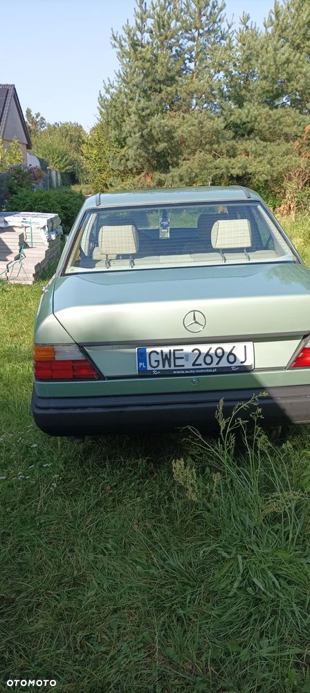 Mercedes-Benz W124 (1984-1993) - 9
