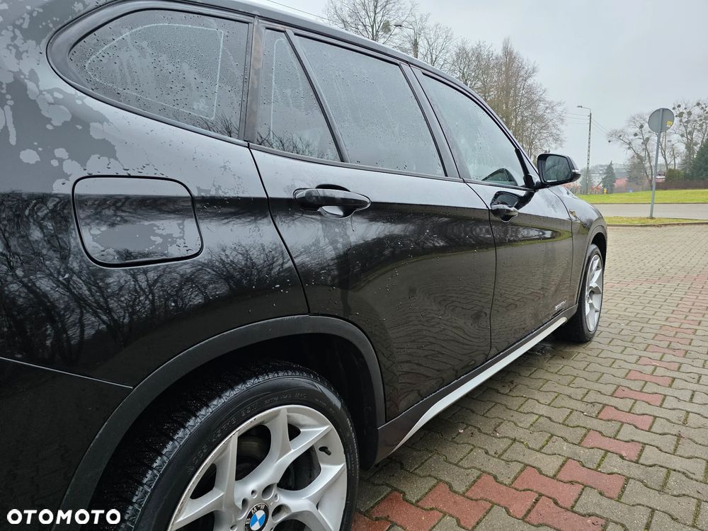 BMW X1 sDrive16d xLine - 13