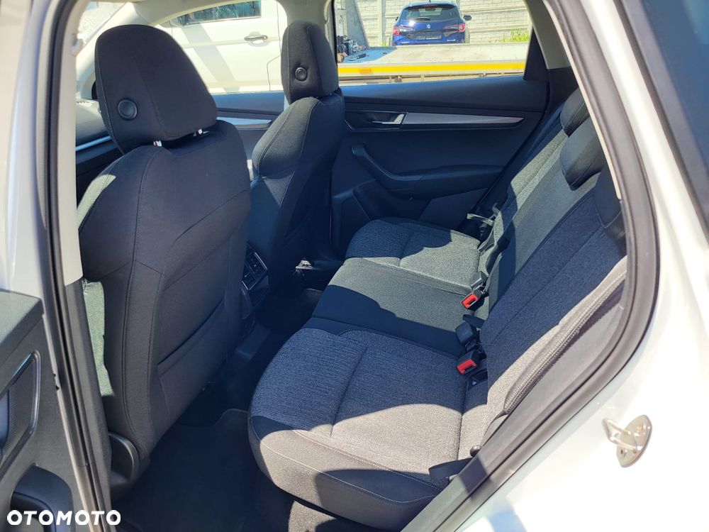 Skoda Karoq 2.0 TDI SCR DSG Ambition - 20