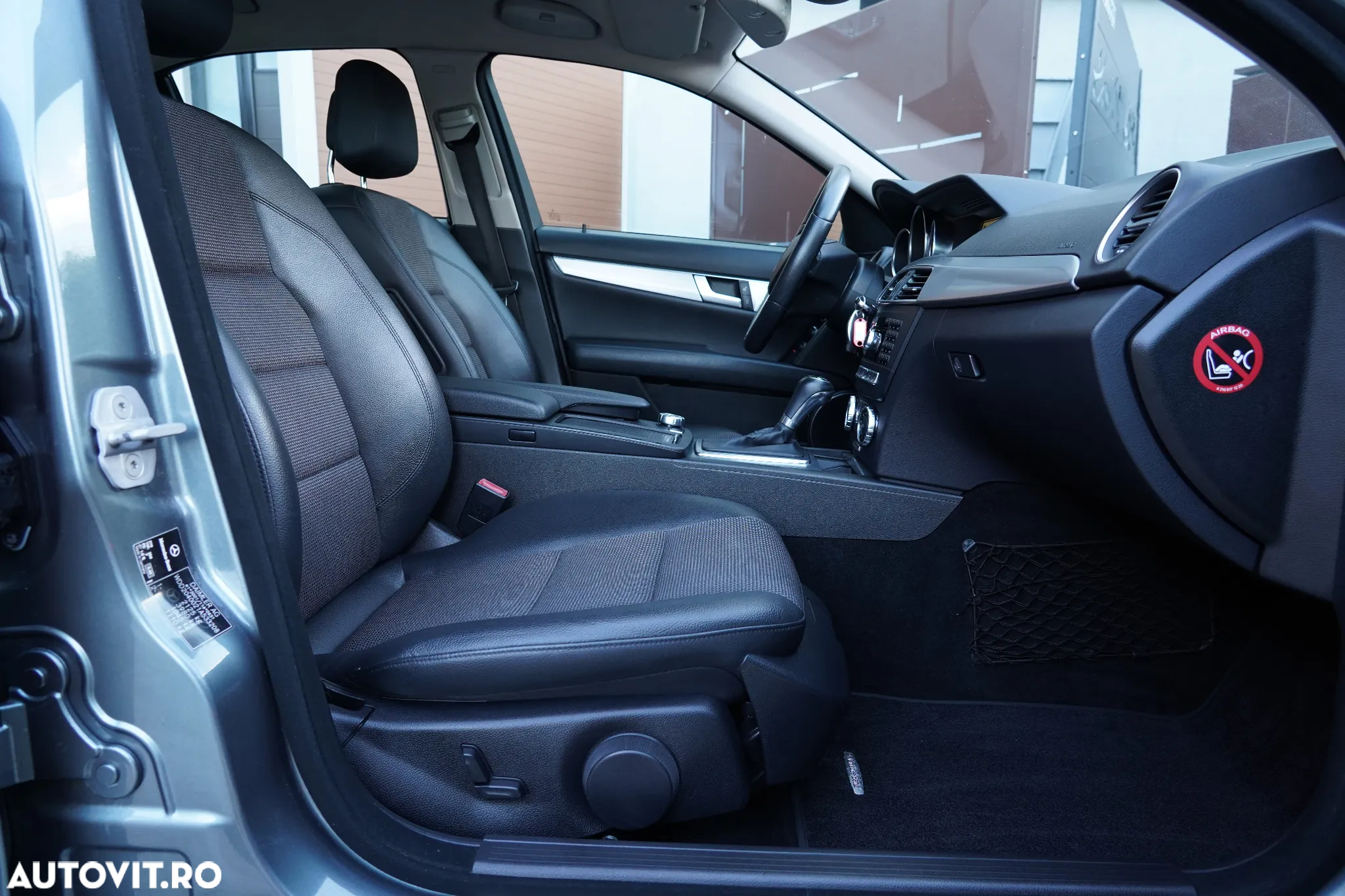 Mercedes-Benz C 220 (BlueTEC) d 7G-TRONIC Avantgarde - 9