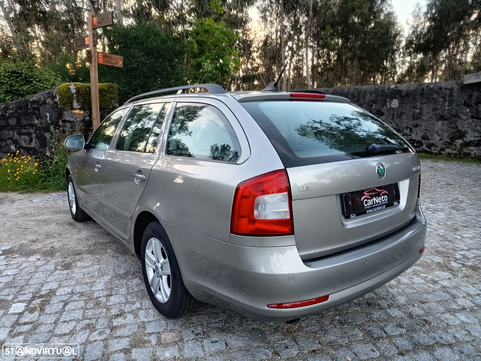 Skoda Octavia Break 1.6 TDi Ambition - 3