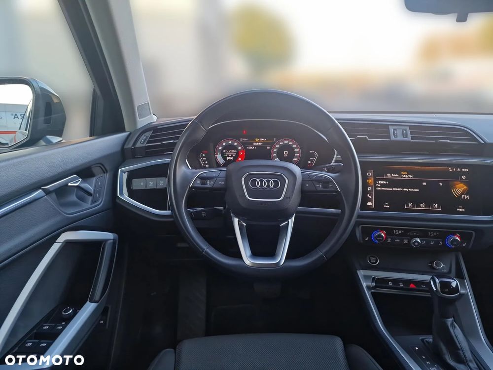 Audi Q3 35 TFSI Advanced S tronic - 22