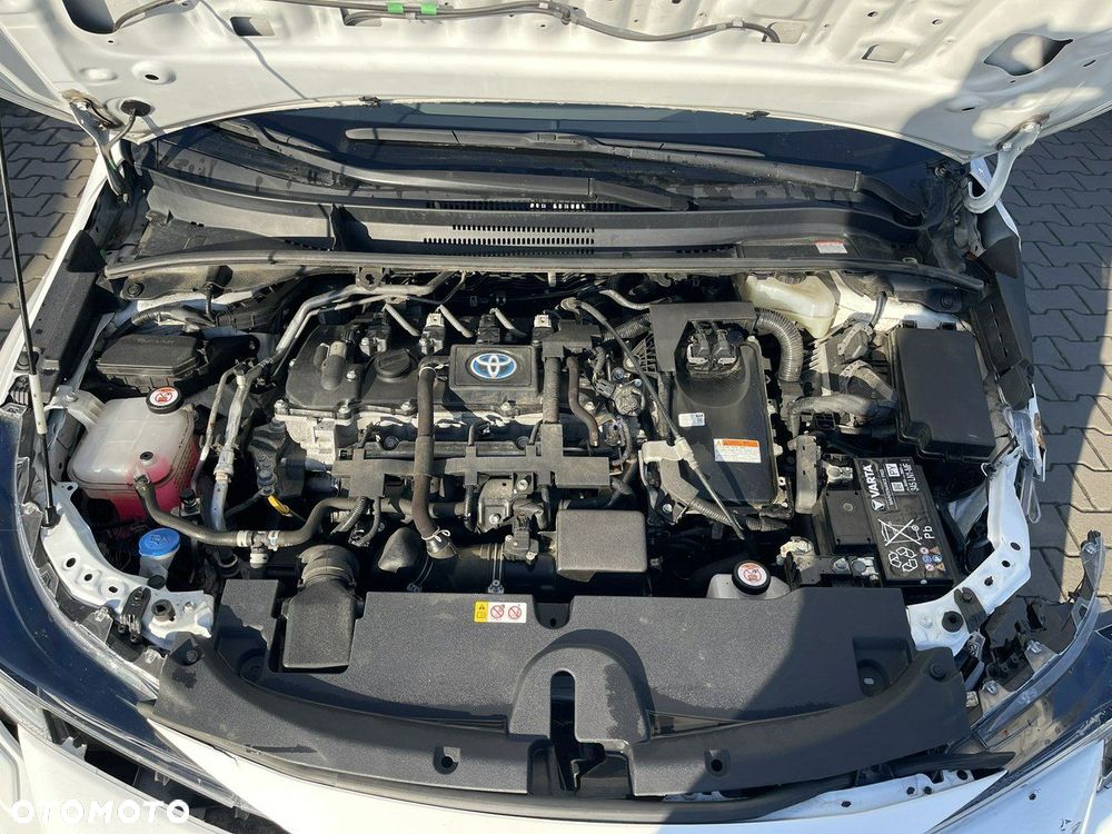 Toyota Corolla 1.8 Business Edition - 16