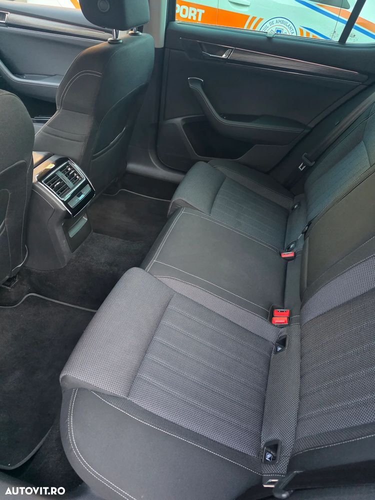 SKODA Superb 2020 — imagine 11