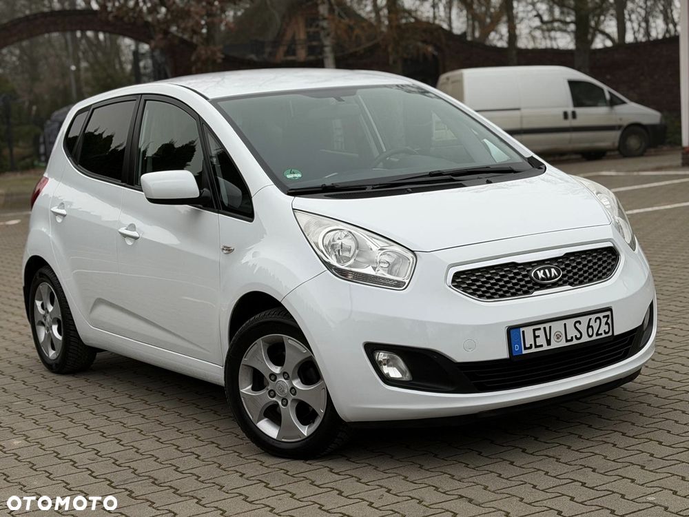 Kia Venga - 8