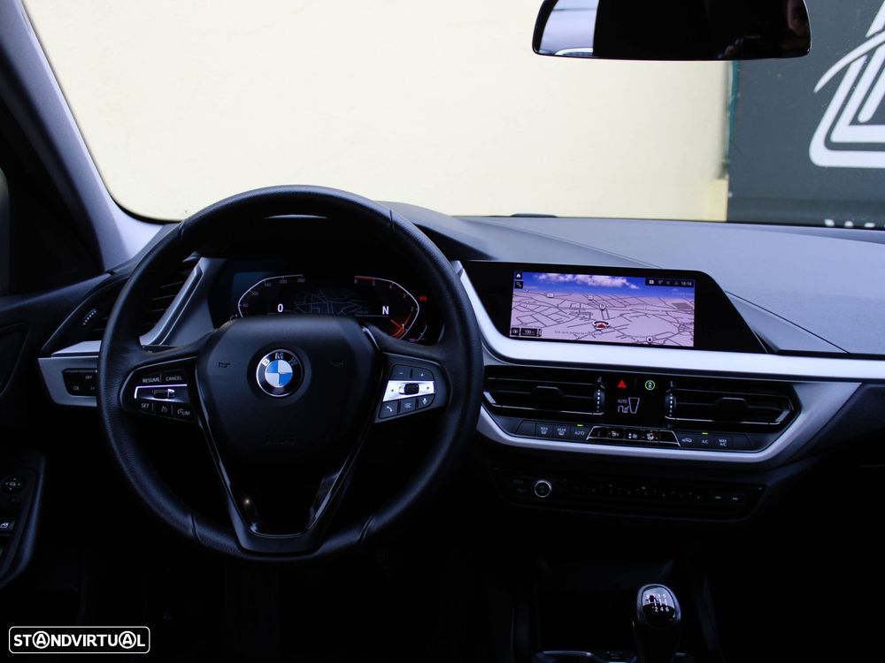 BMW 116 d Pack Essence - 4