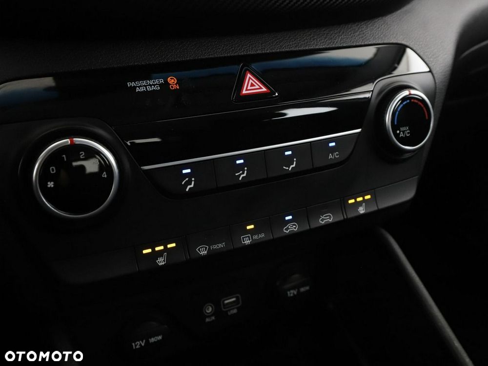 Hyundai Tucson 1.6 GDi 2WD Select - 27