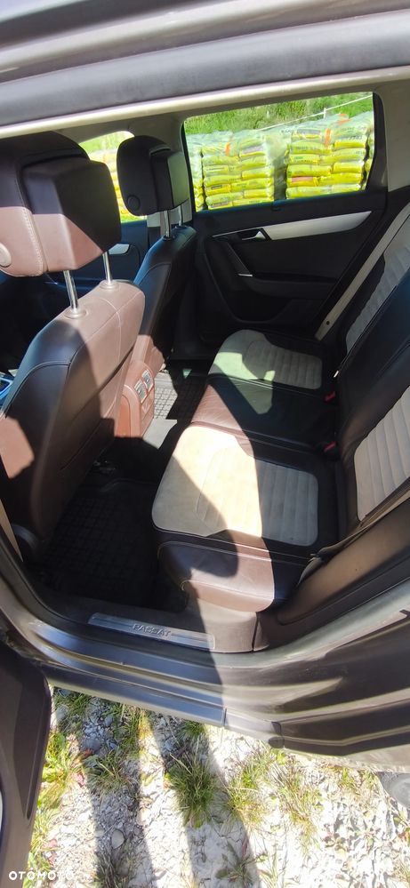 Volkswagen Passat 2.0 TDI DSG BlueMotion Technology Comfortline - 15