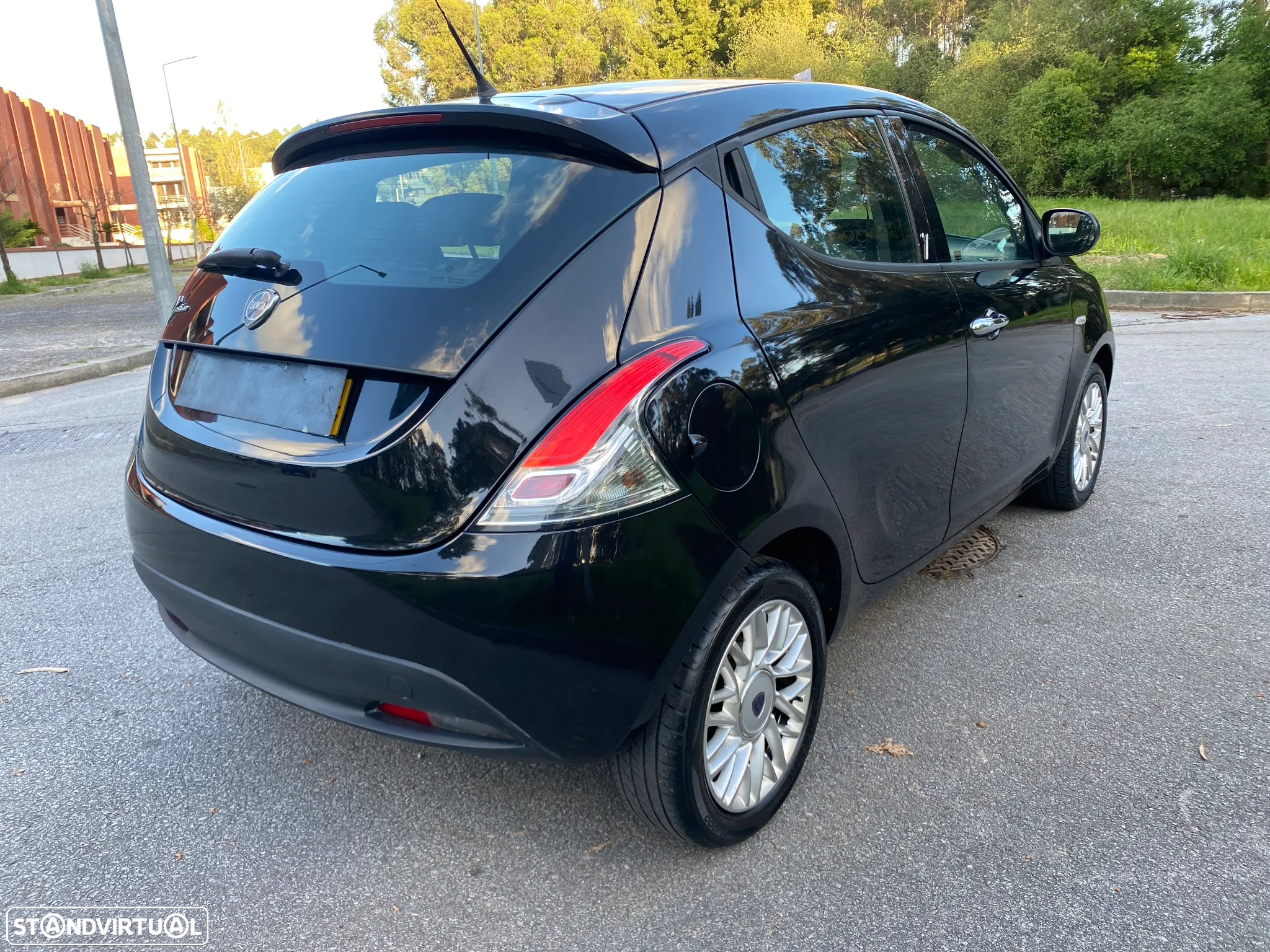 Lancia Ypsilon 1.2 S&S Fashion - 24