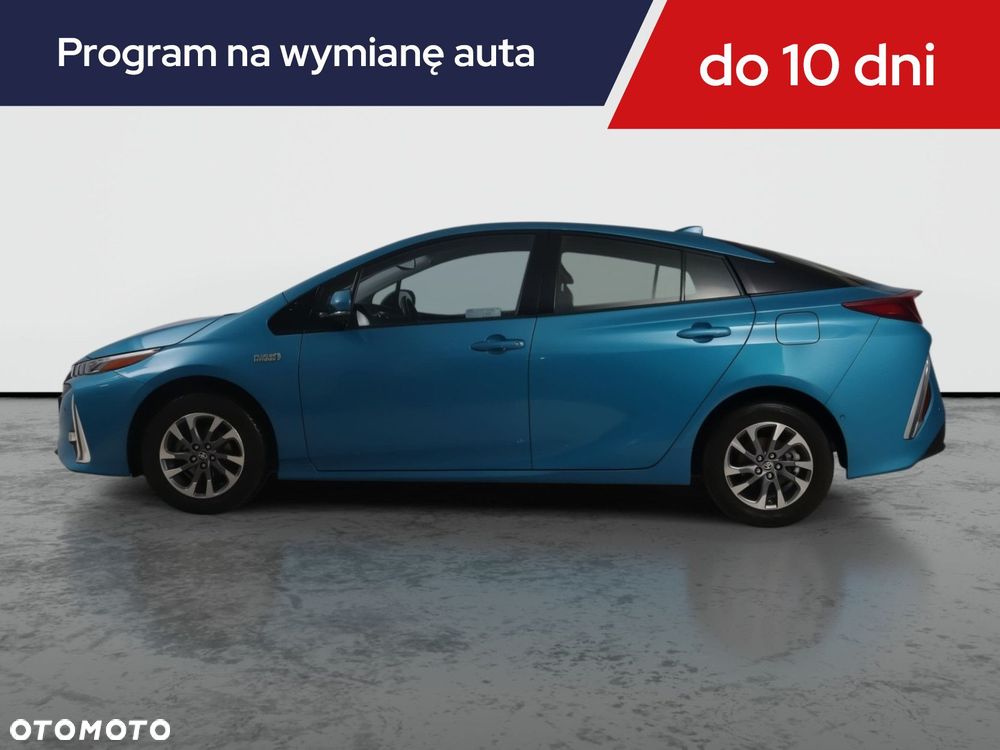 Toyota Prius - 4