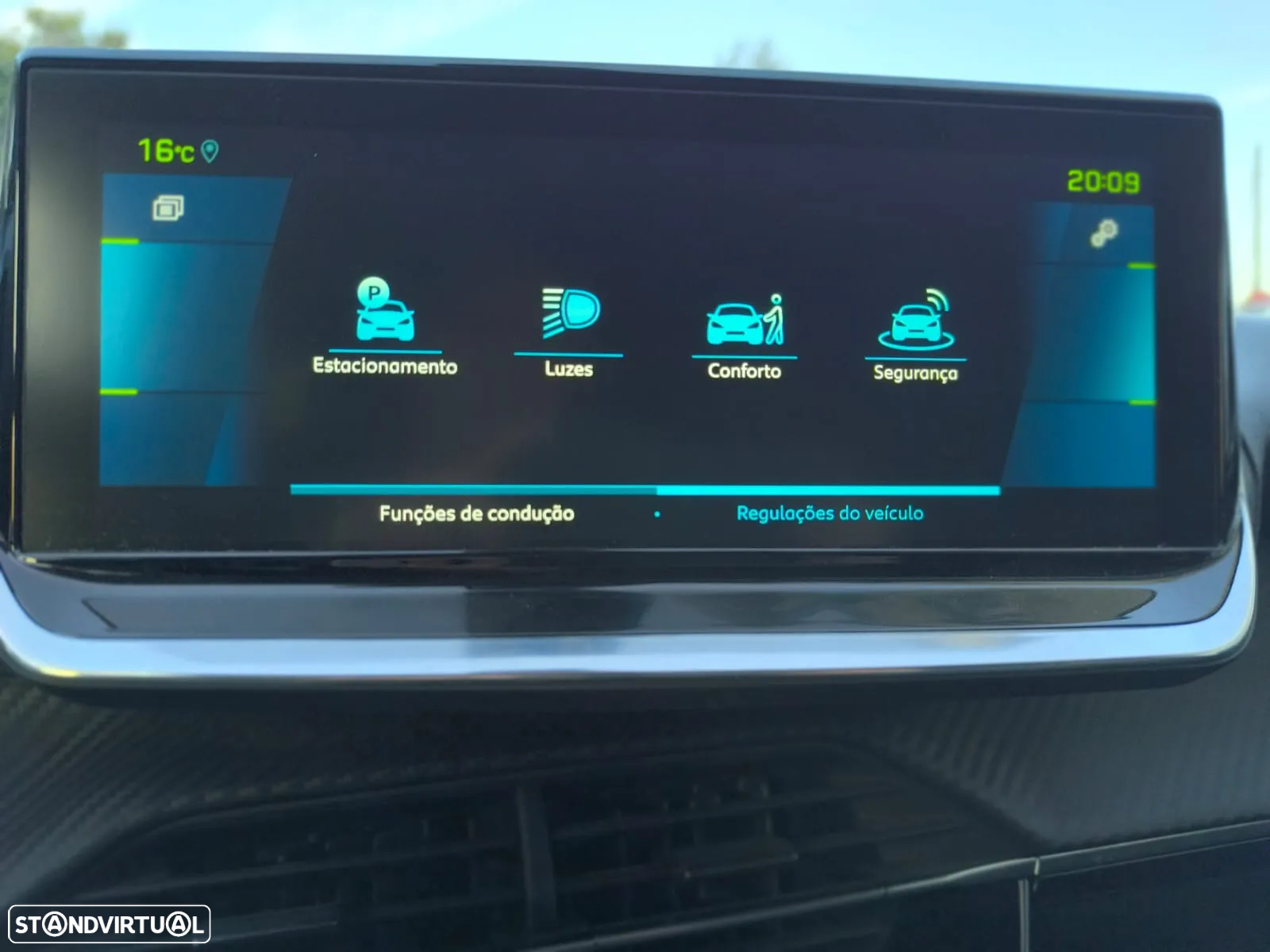 Peugeot e-2008 50 kWh Allure Pack - 18