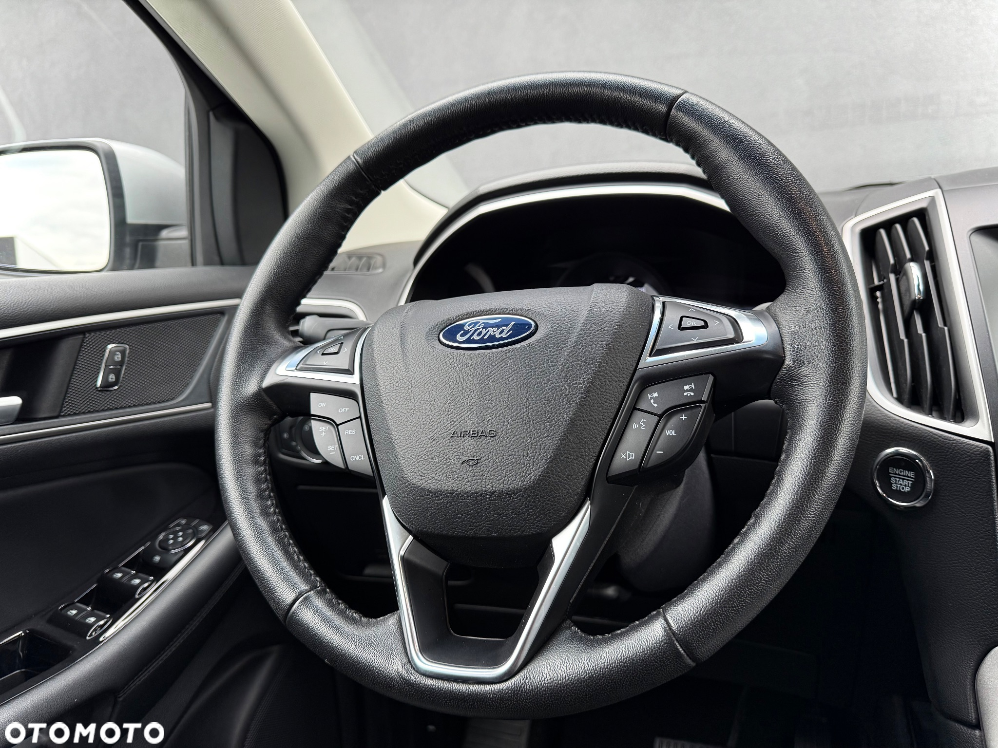 Ford Edge - 11