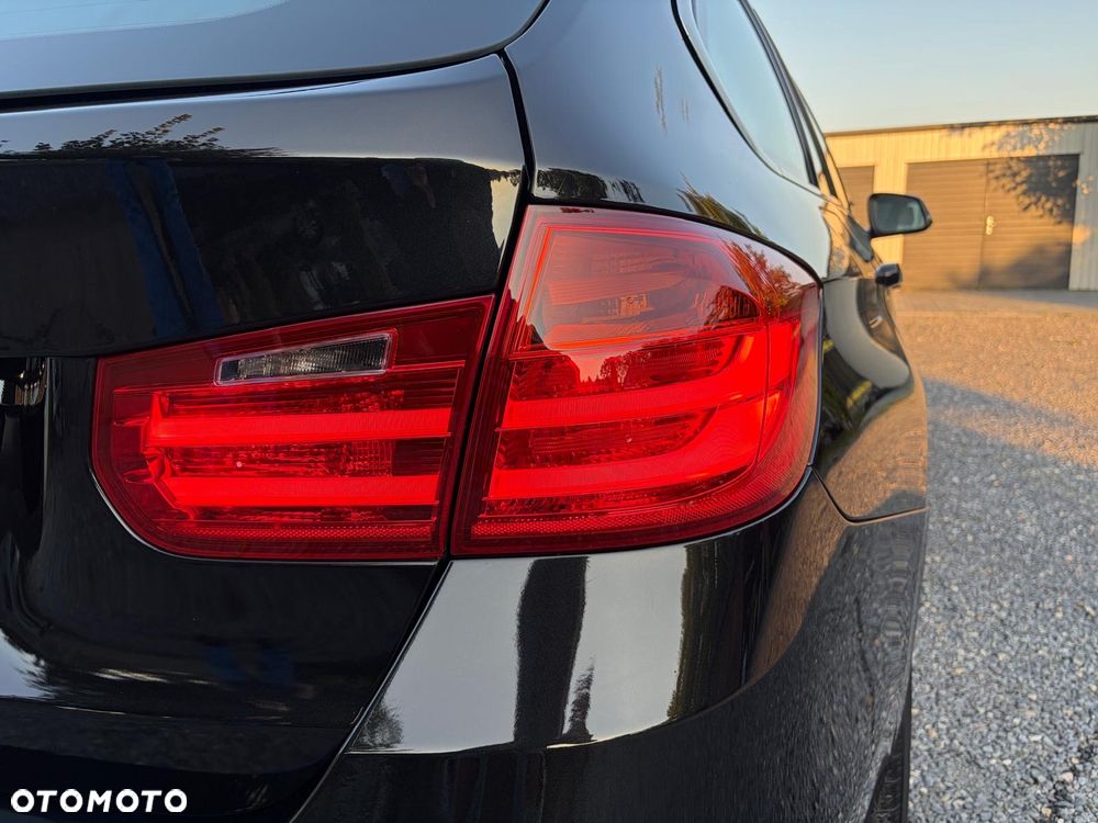 BMW Seria 3 - 26