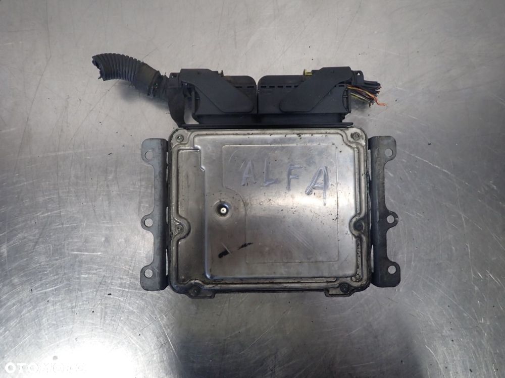 KOMPUTER SILNIKA ALFA ROMEO GT 0281011511 - 5