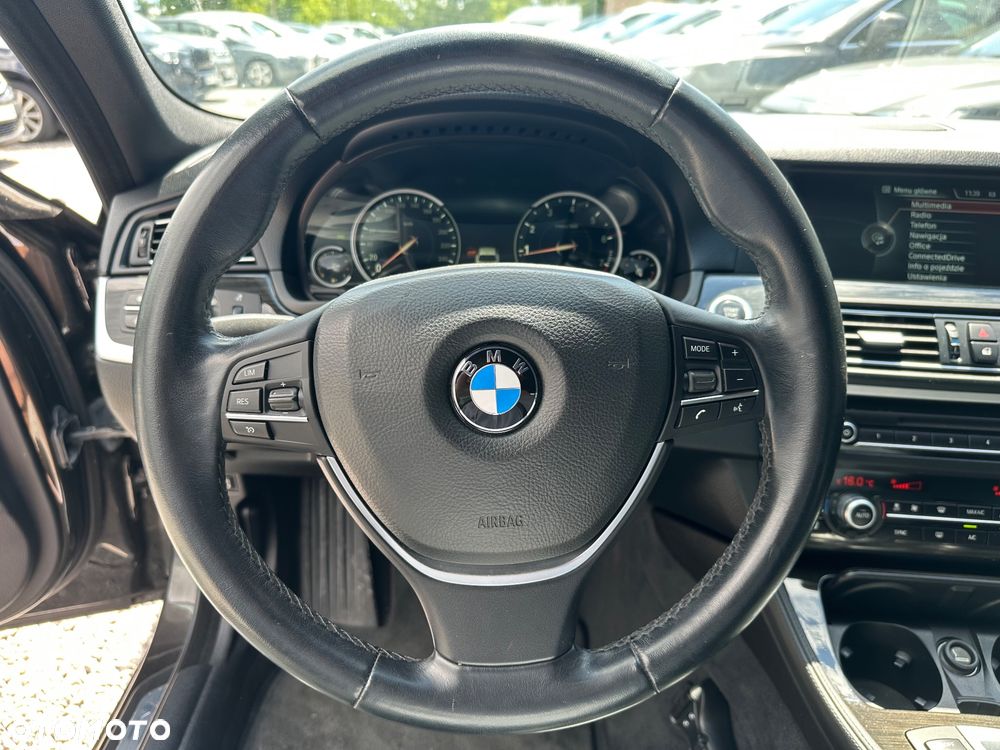 BMW Seria 5 520i Luxury Line - 19