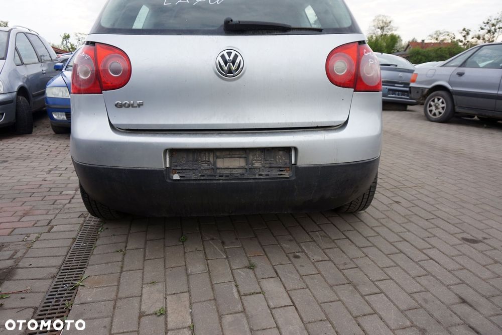 ZDERZAK TYLNY GOLF V 3D HB LA7W  SREBRNY VOLKSWAGEN 2003-2009 - 1