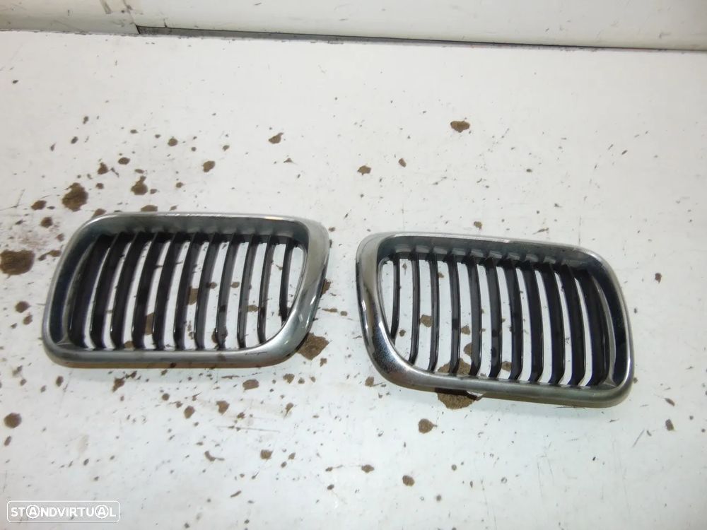 BMW E36 grelhas - 2