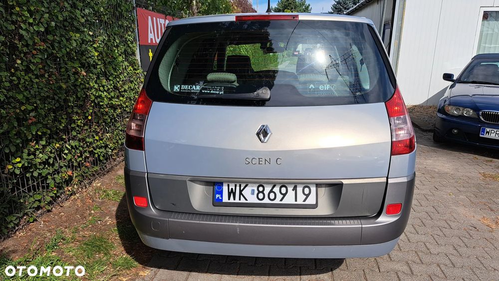 Renault Grand Scenic - 24