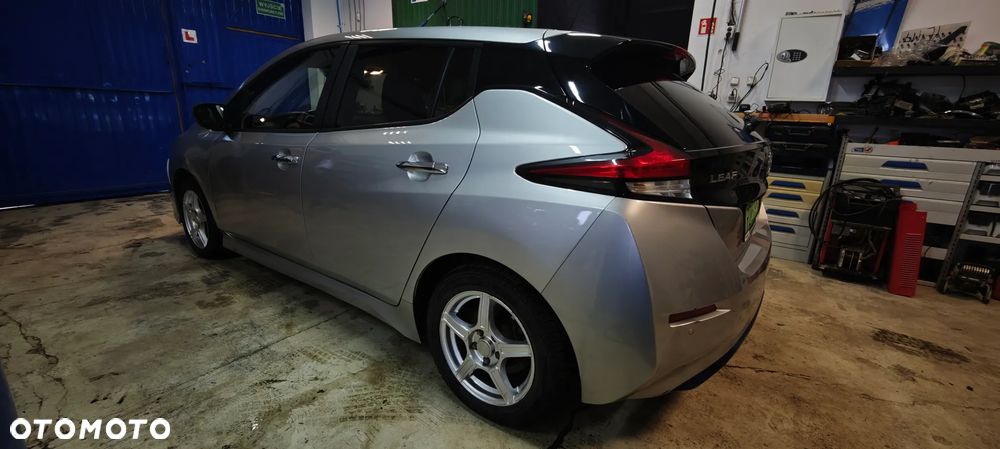 Nissan Leaf 40 kWh N-CONNECTA - 4