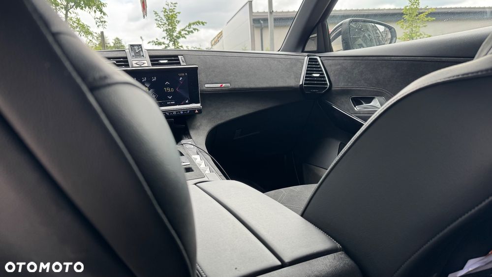 DS Automobiles DS 7 Crossback - 16
