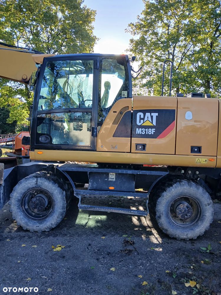 Caterpillar 318 M - 6
