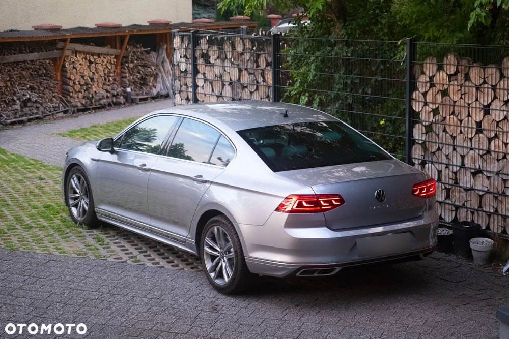 Volkswagen Passat 2.0 TSI Elegance DSG - 20