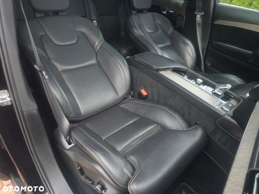 Volvo XC 90 T8 AWD Plug-In Hybrid Inscription 7os - 17