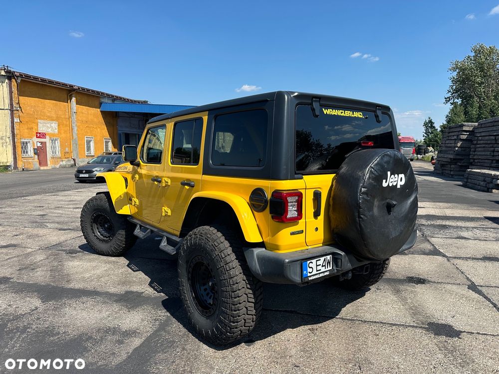 Jeep Wrangler - 3
