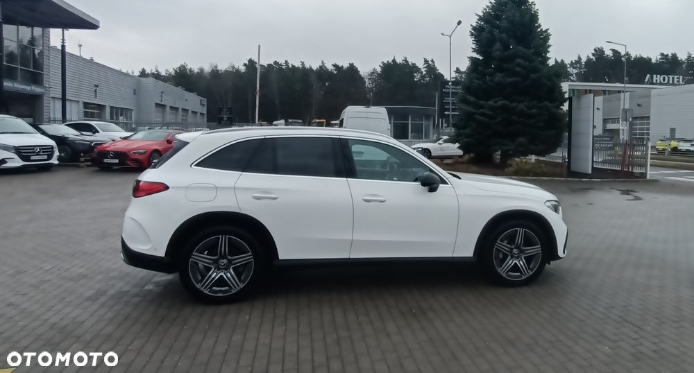 Mercedes-Benz GLC - 8