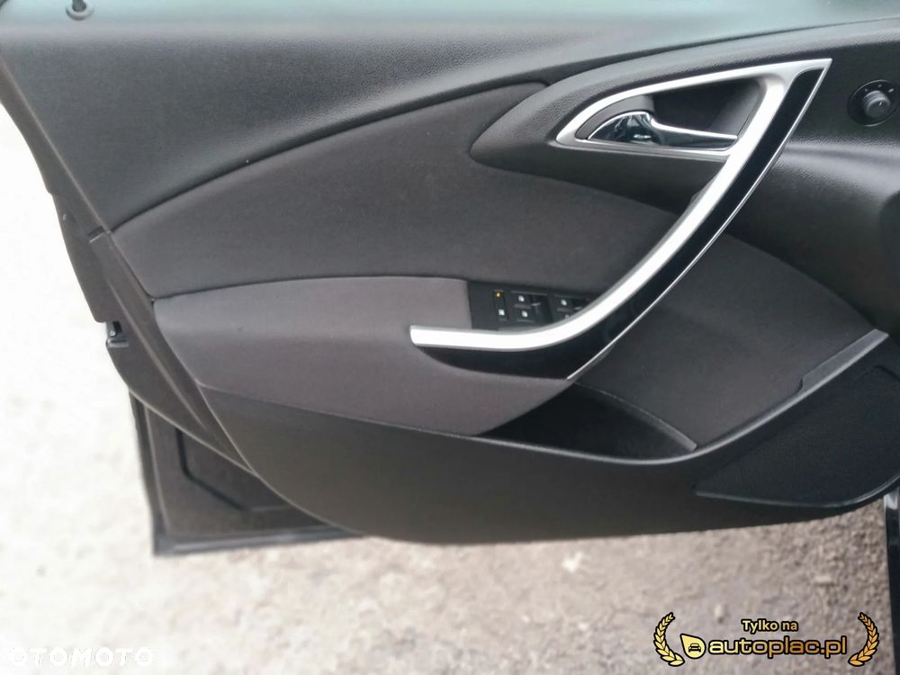 Opel Astra 1.4 Turbo Sport - 32