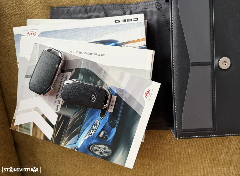 Kia Ceed SW 1.0 T-GDi TX+SRF - 29