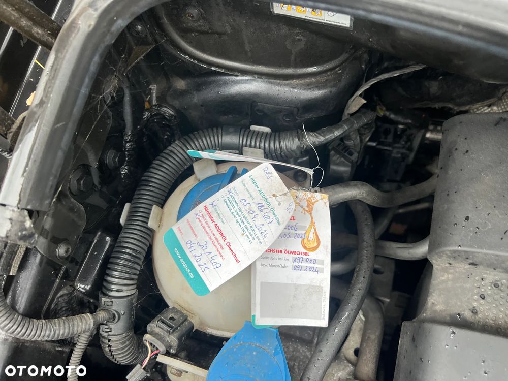 Volkswagen Touran 1.6 Trendline - 28