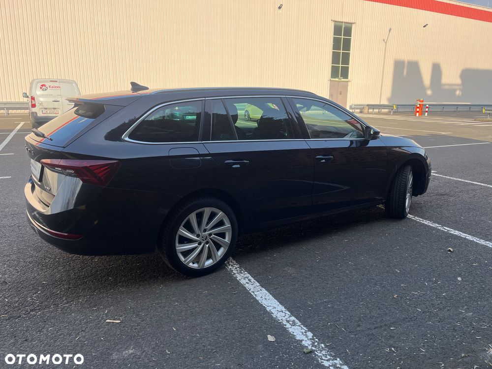 Skoda Octavia 2.0 TDI 4x4 Style DSG - 11