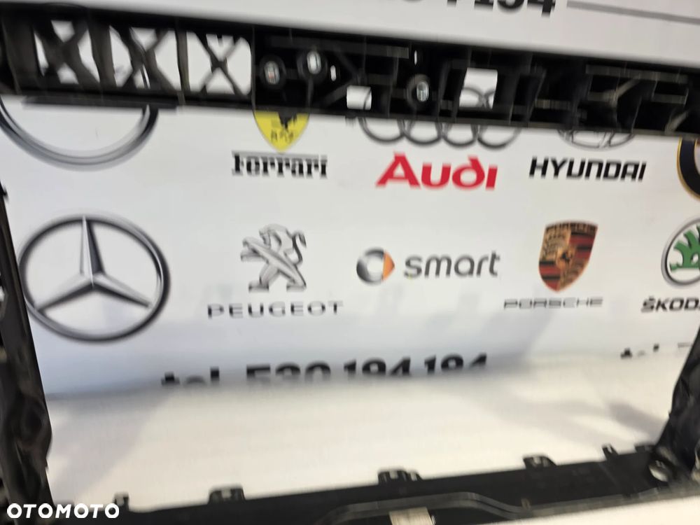 HYUNDAI i30 III 3 16- WZMOCNIENIE CZOŁOWE / PAS PRZEDNI NR 64101-G4000 NR AUKCJI WZM568 - 30