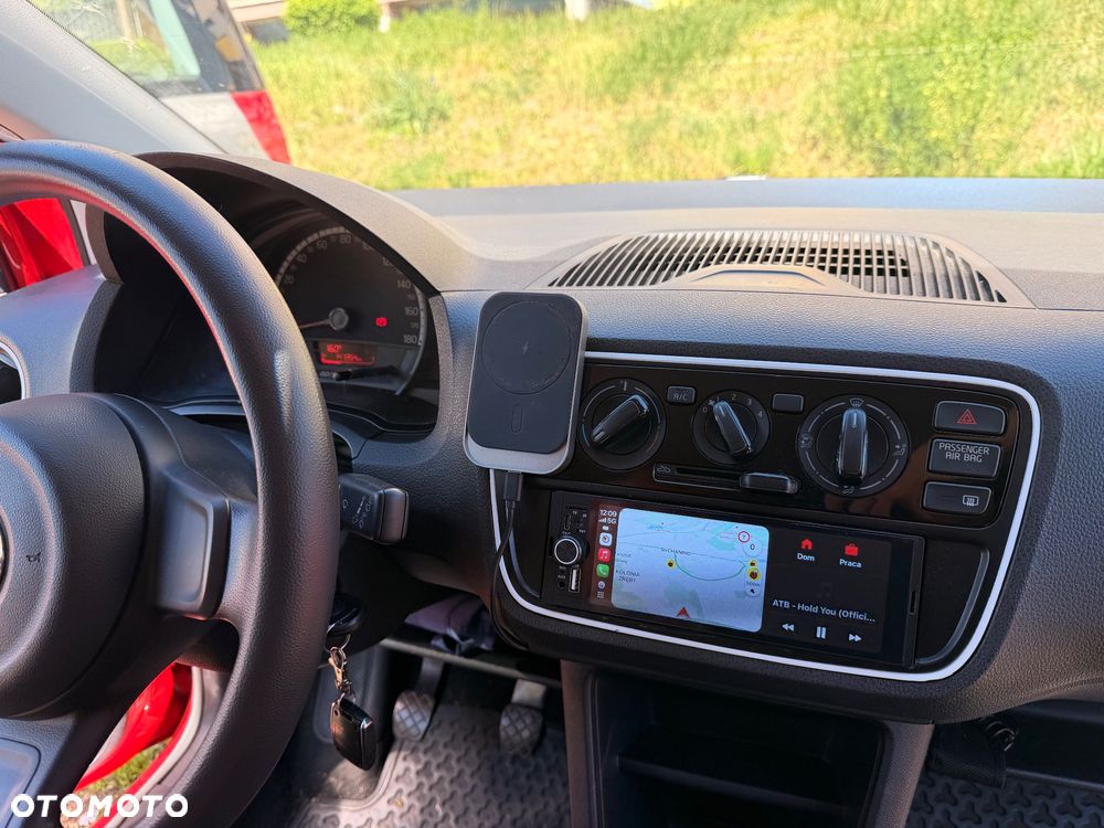 Volkswagen up! take - 8
