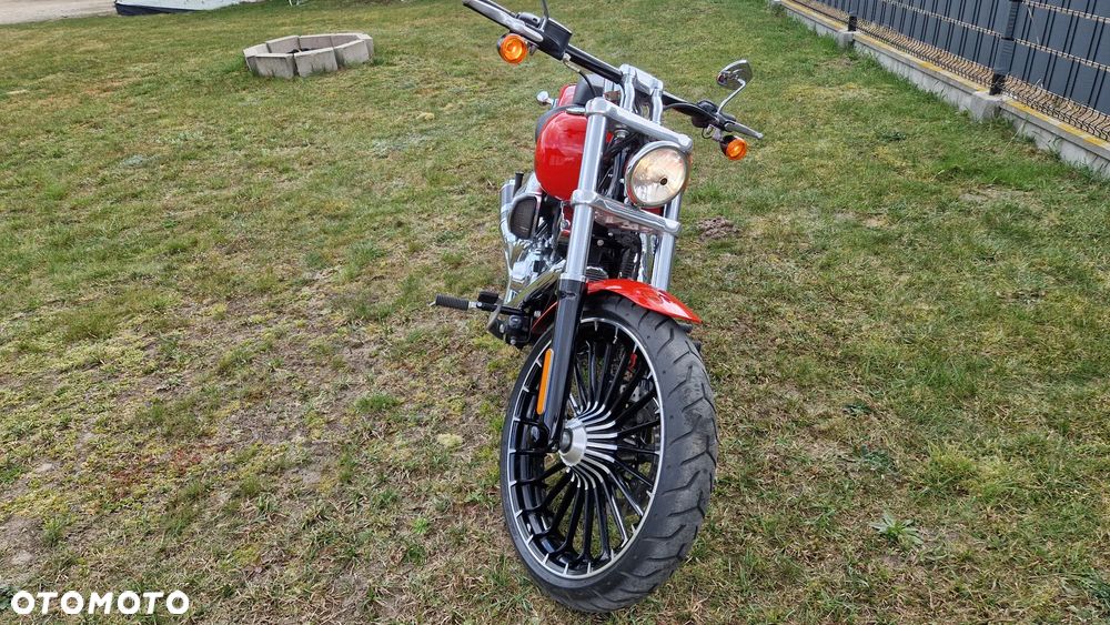 Harley-Davidson FXSB Breakout - 6