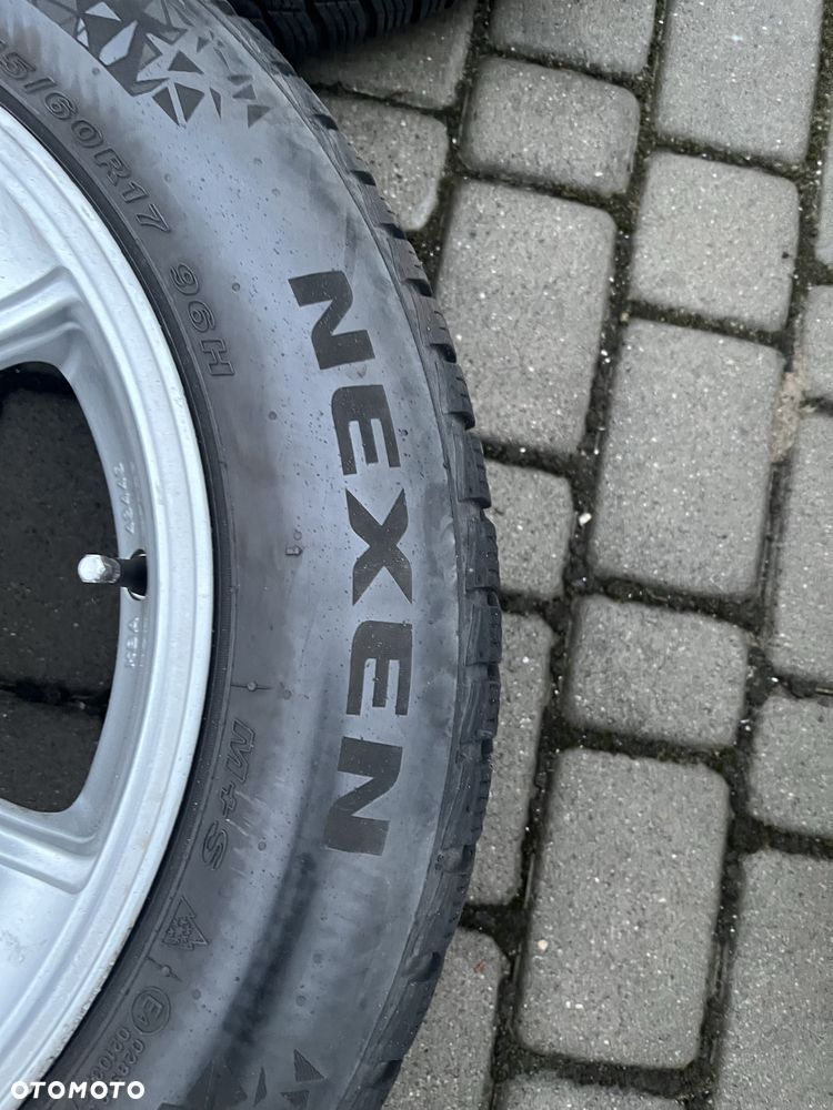Opony zimowe 215/60/17 Nexen Winguard Sport 2 - 2