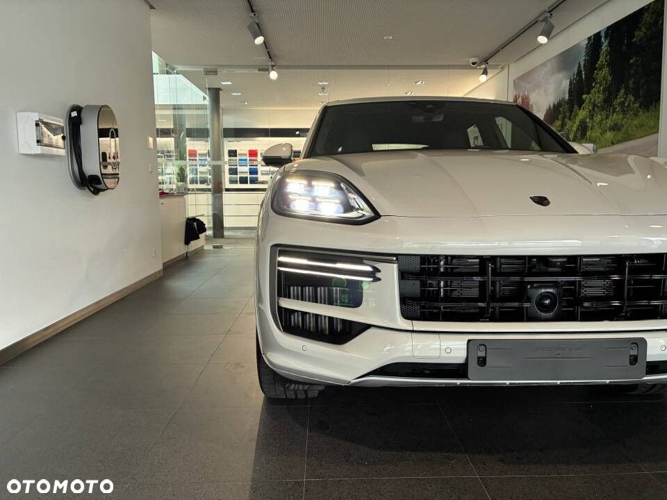 Porsche Cayenne - 6