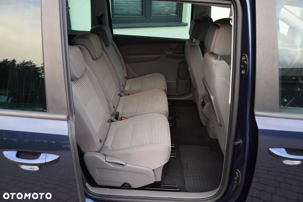 Seat Alhambra 2.0 TDI Ecomotive Reference - 16