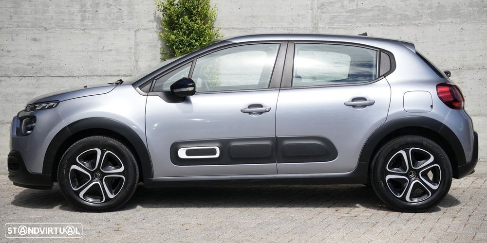 Citroën C3 1.2 PureTech Shine - 3