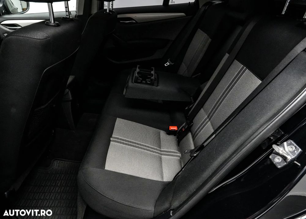 BMW X1 xDrive20d - 14