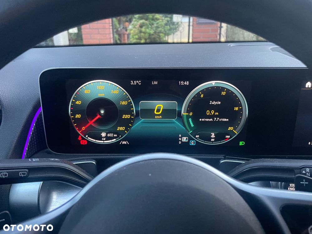 Mercedes-Benz GLB 200 d 8G-DCT Progressive - 26