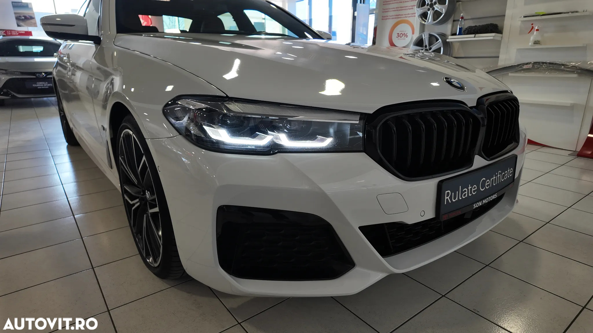BMW Seria 5 530d xDrive Aut. M Sport Edition - 9