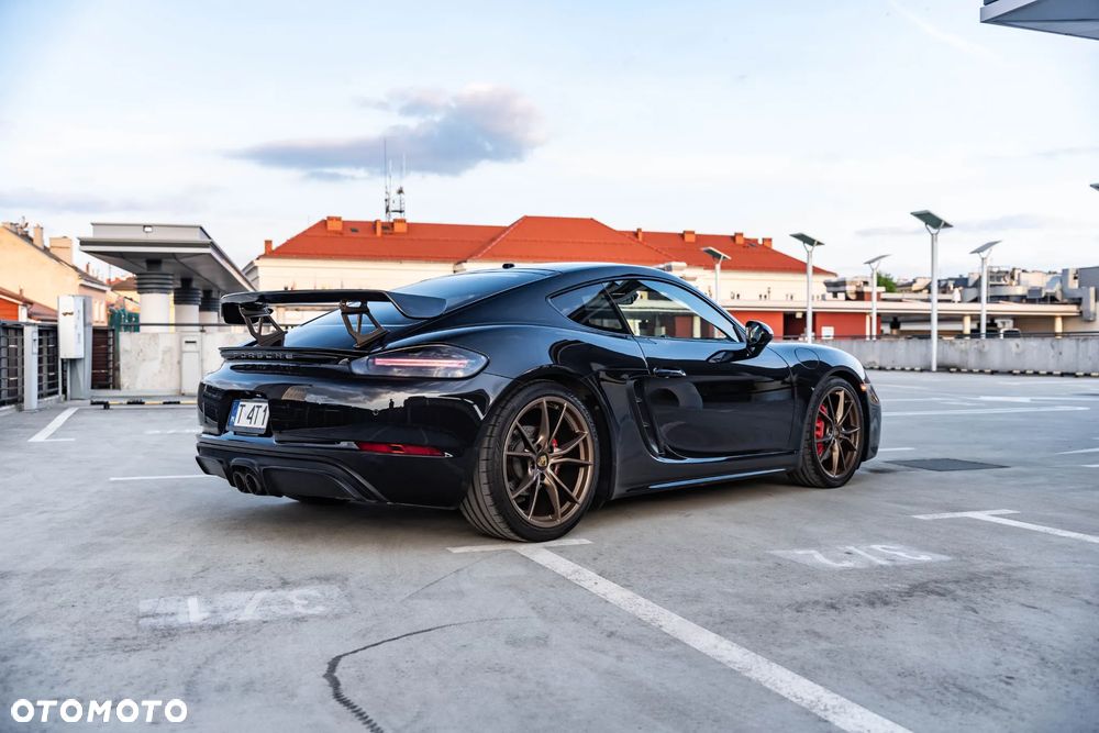 Porsche 718 Cayman GPF GTS PDK - 11