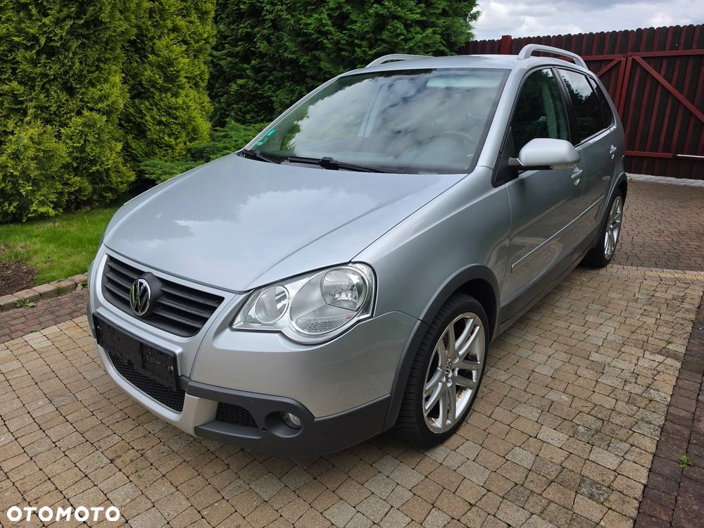 Volkswagen Polo - 1