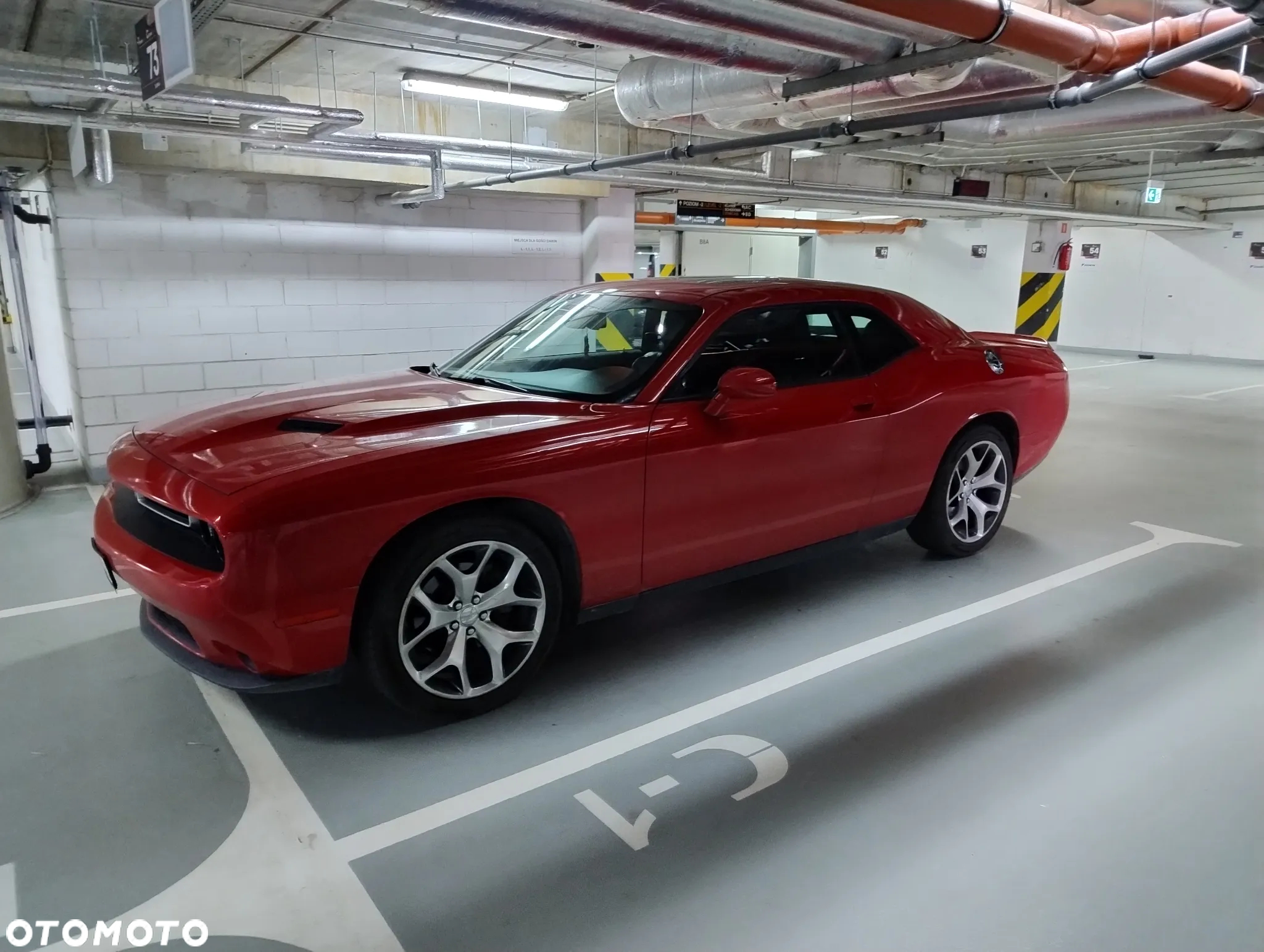 Dodge Challenger Automatik SXT Plus - 2