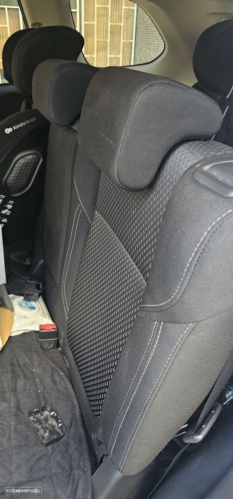 Mitsubishi Outlander 2.0 Kaiteki CVT - 9