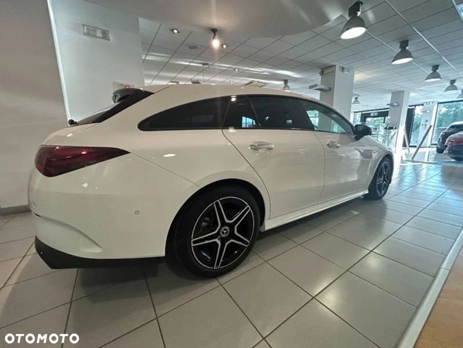 Mercedes-Benz CLA 200 mHEV Progressive 7G-DCT - 5