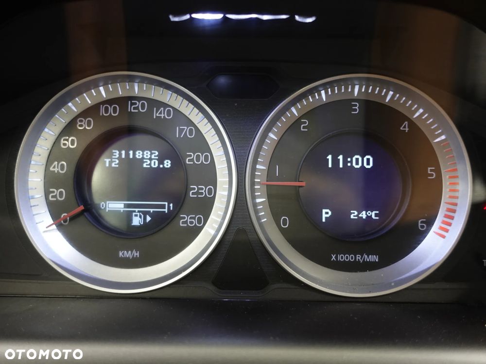 Volvo XC 60 - 39